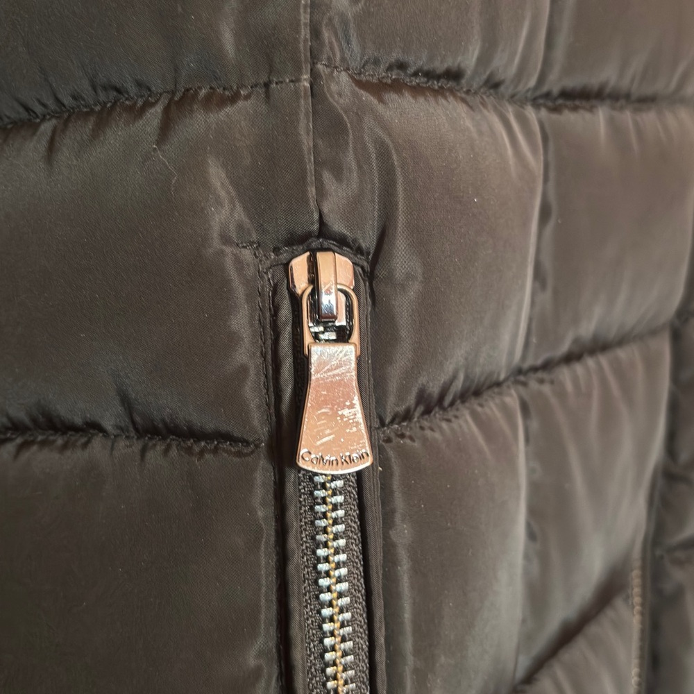 Calvin Klein Black Puffer Jacket - Picture 5 of 12